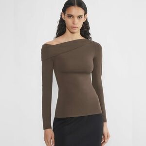 Aritzia Contour Ravish Top